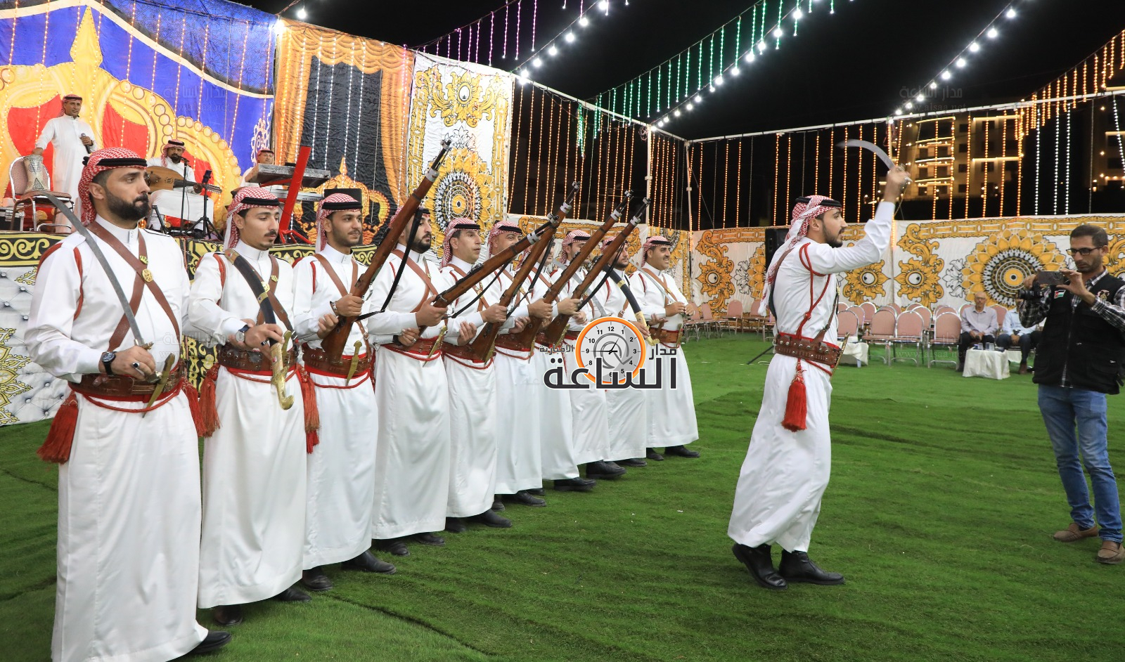 Madar Al-Saa Images 0.6904867279259881