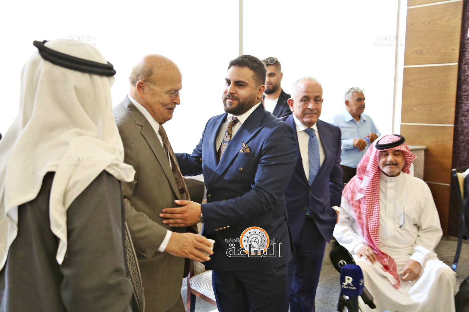 Madar Al-Saa Images 0.41810811891728683