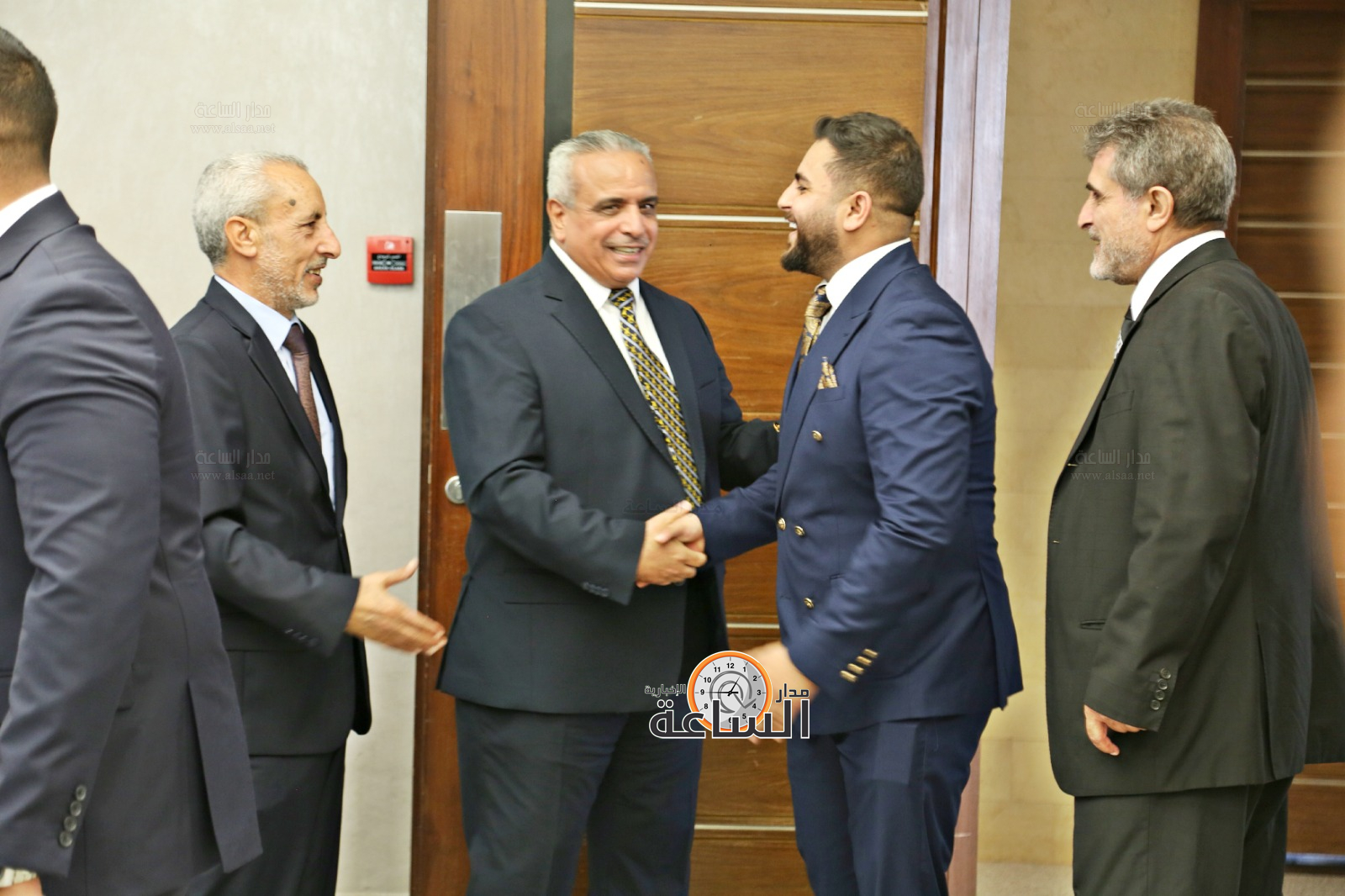 Madar Al-Saa Images 0.04655549635180978