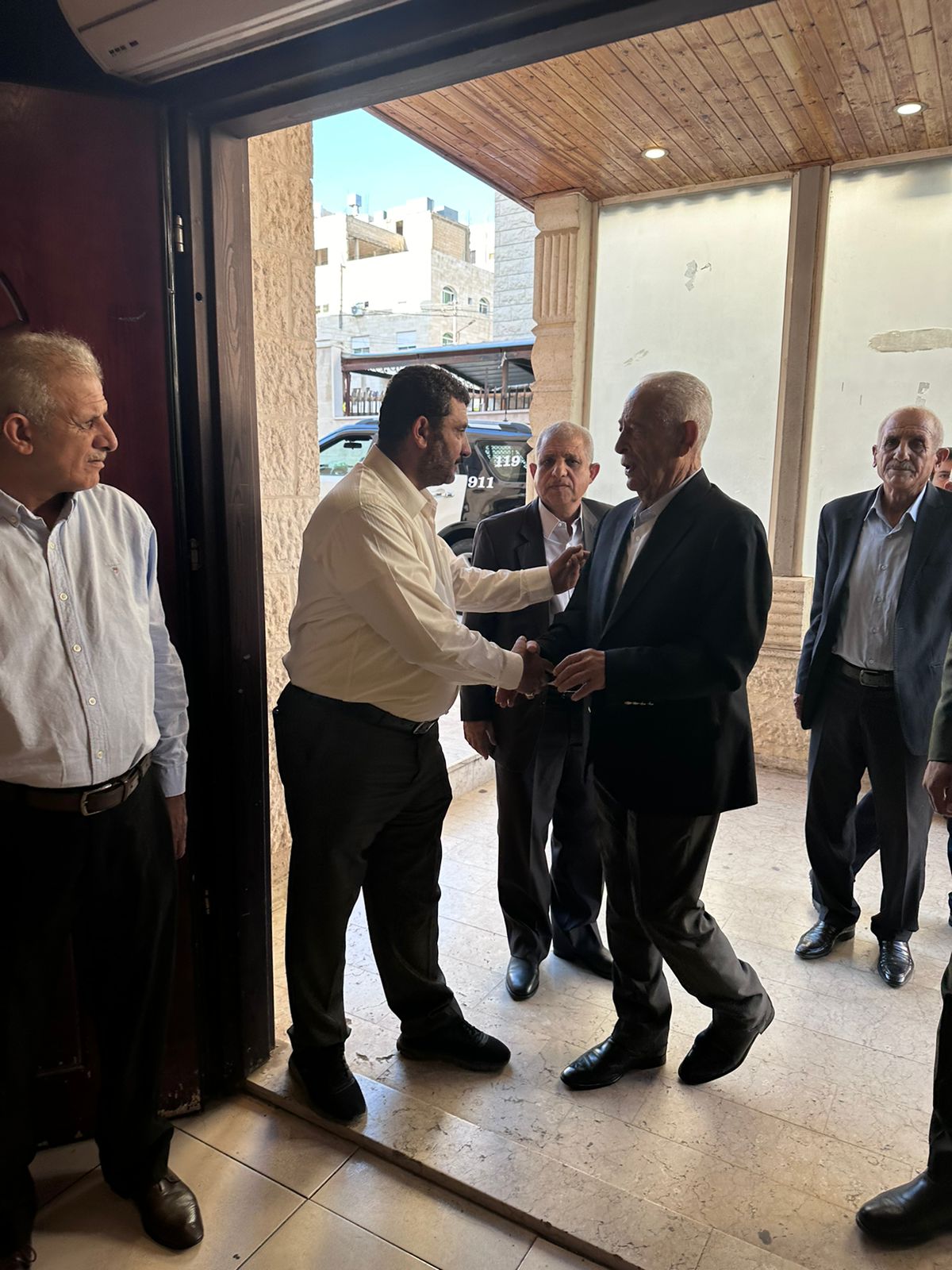 Madar Al-Saa Images 0.4052123552052256