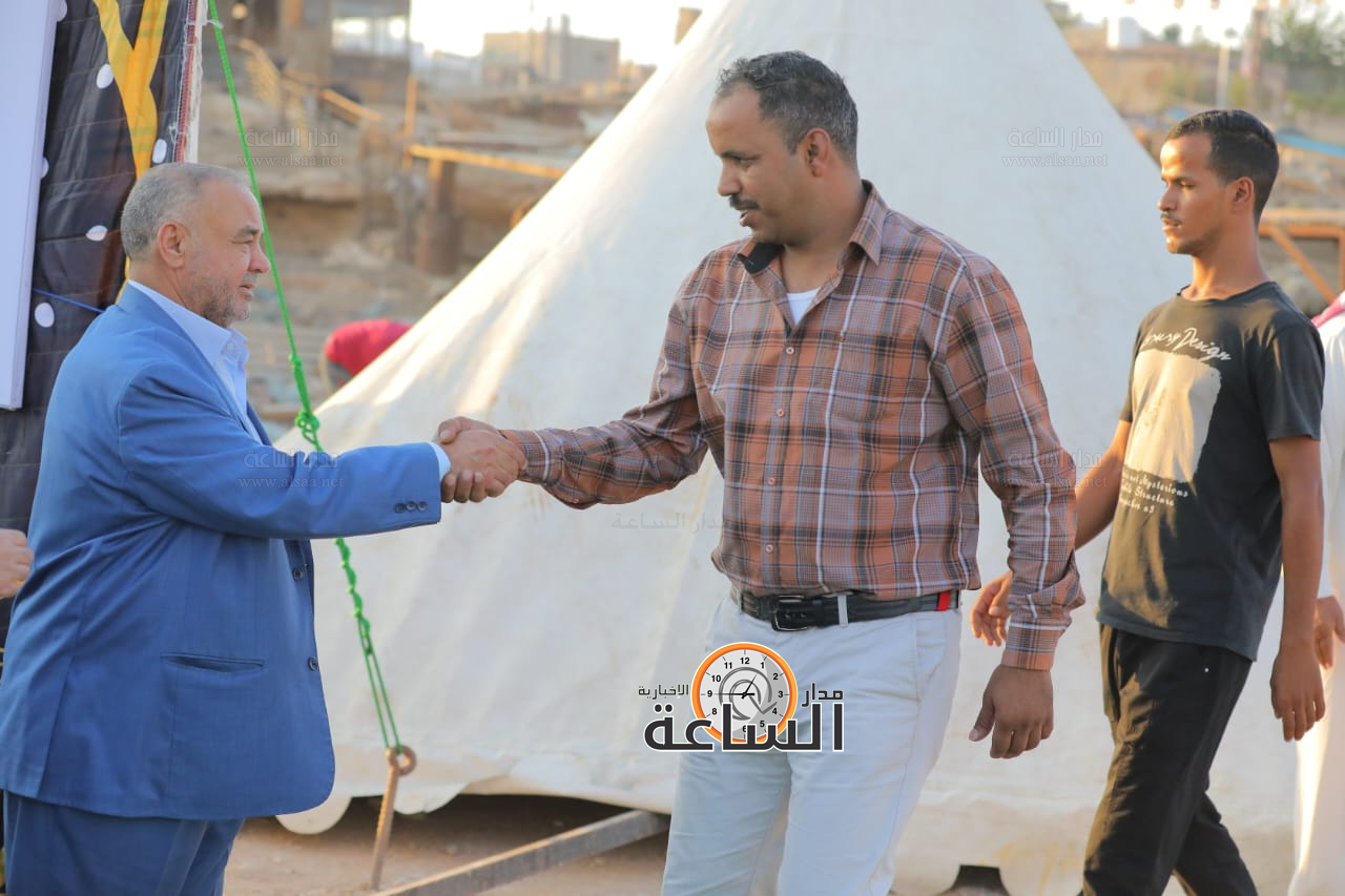 Madar Al-Saa Images 0.8351216319286379