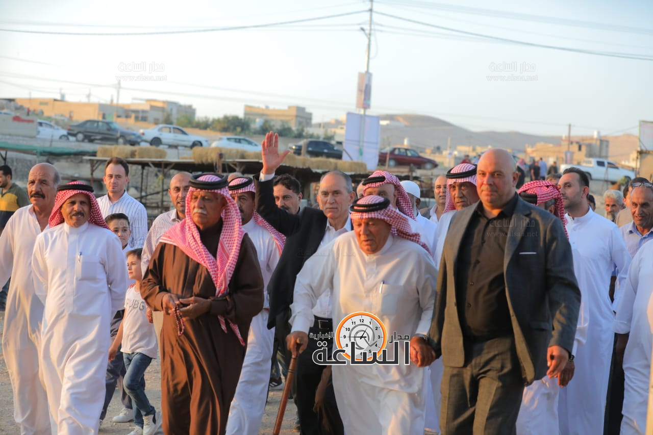 Madar Al-Saa Images 0.22262130677940228