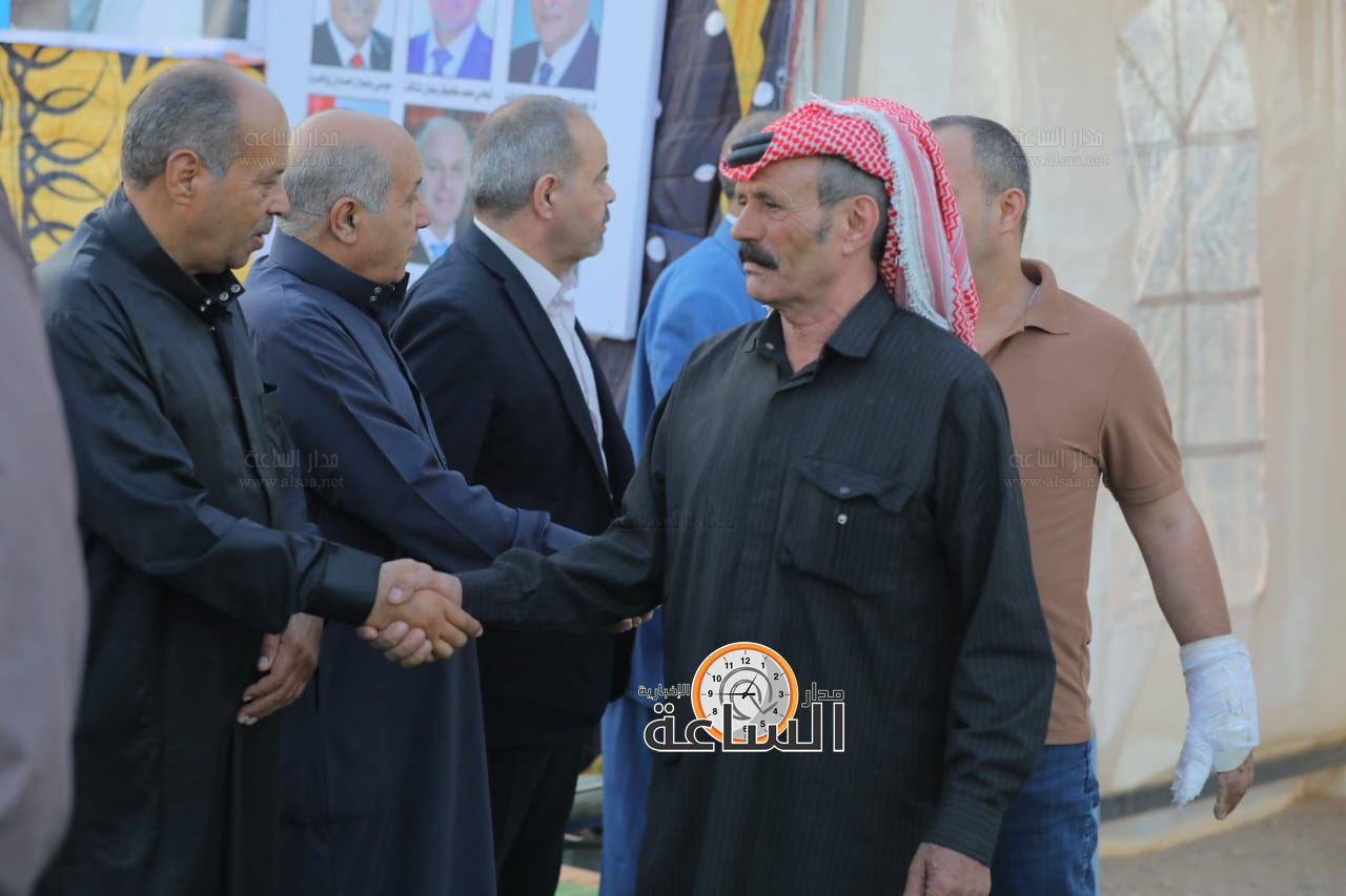 Madar Al-Saa Images 0.7890088007816387