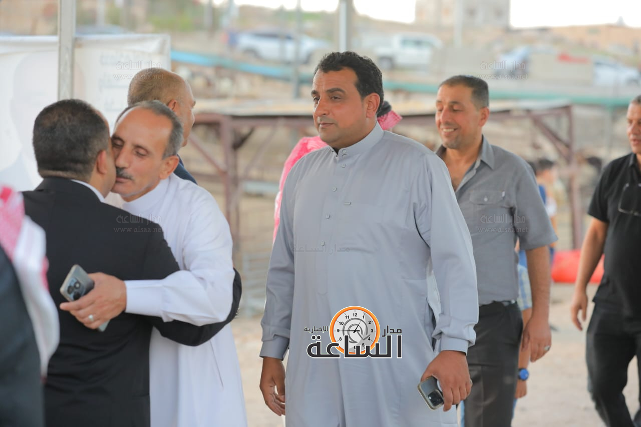 Madar Al-Saa Images 0.9123045510914729