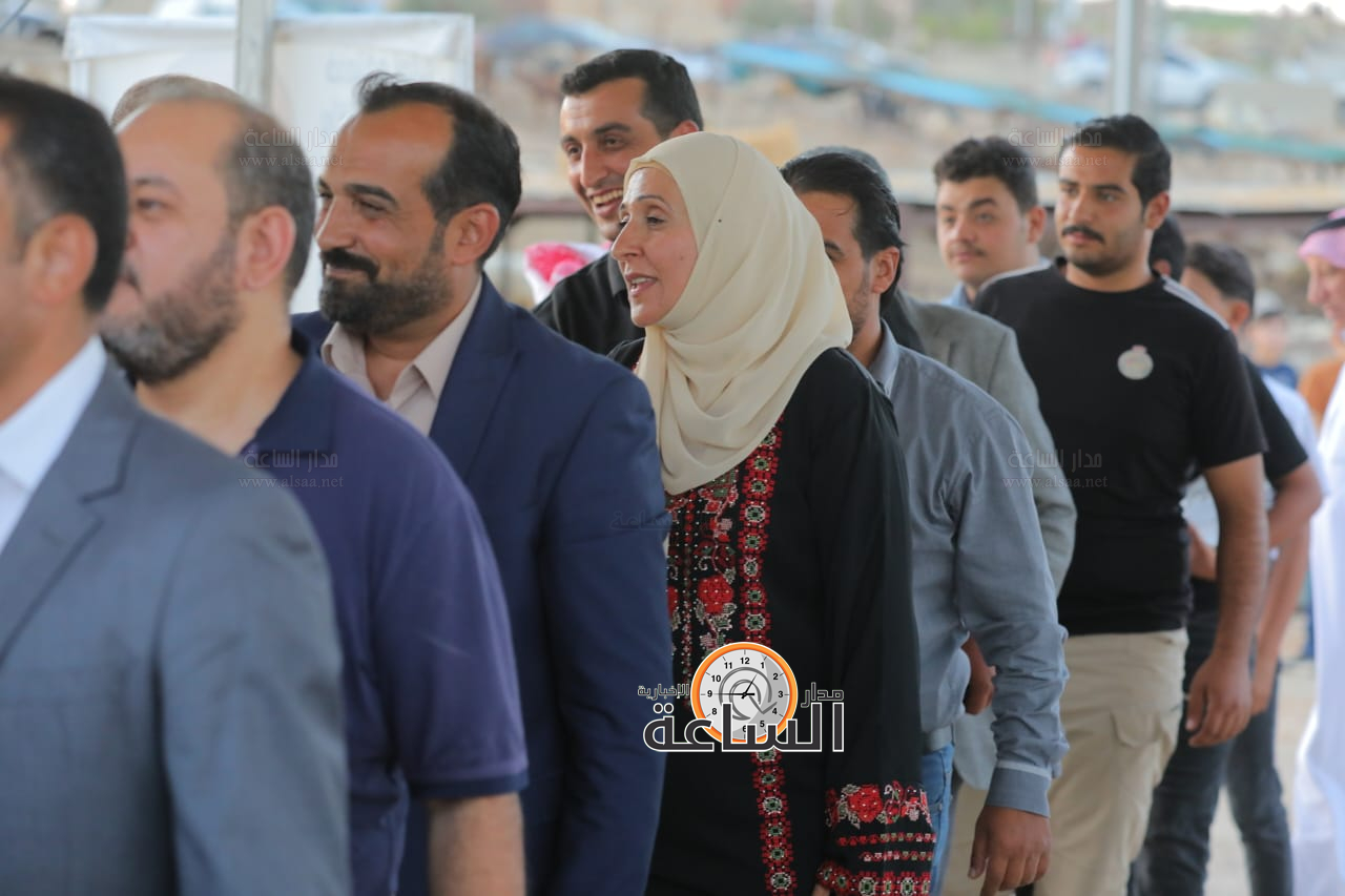 Madar Al-Saa Images 0.05519466010665197