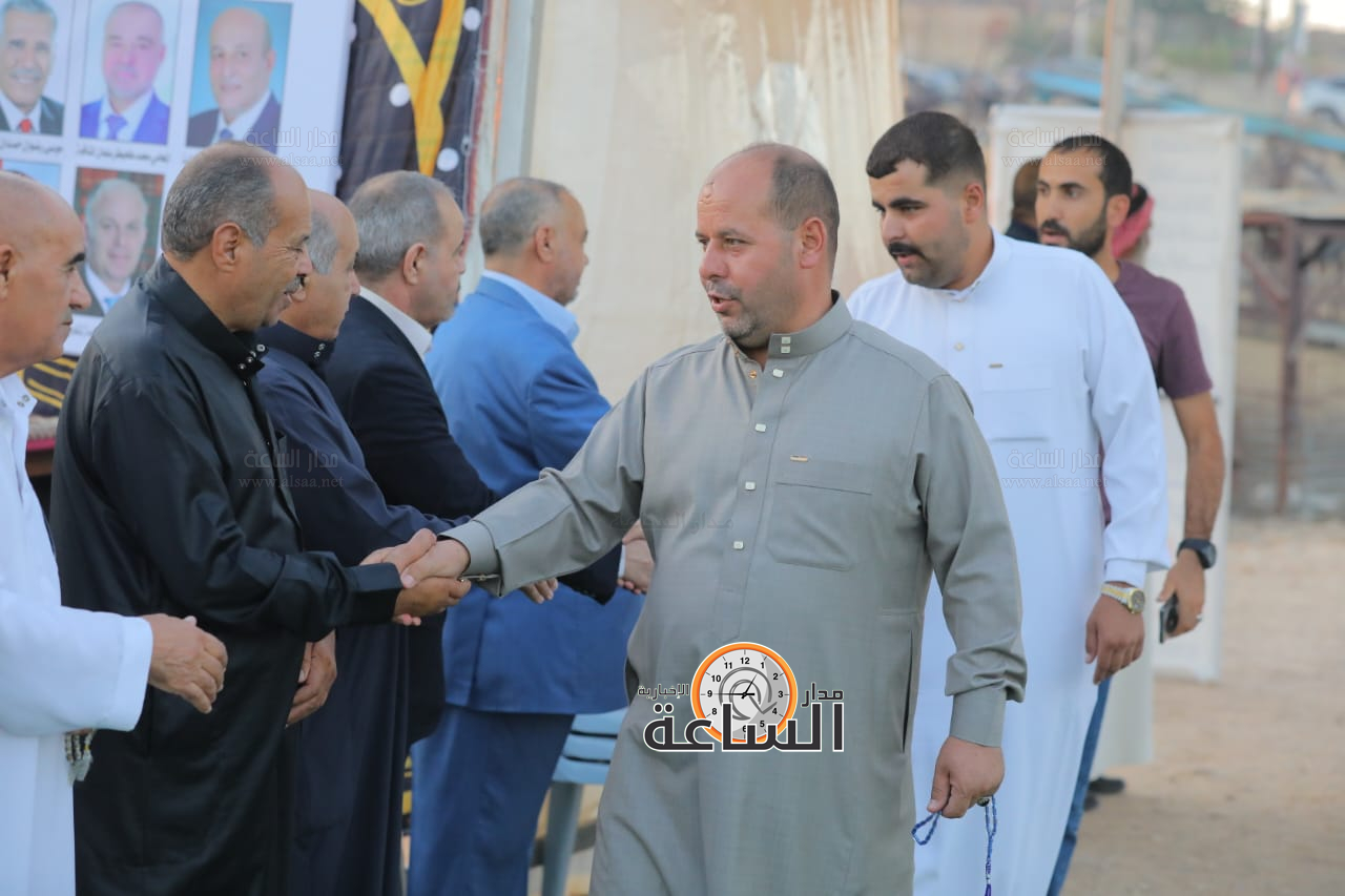 Madar Al-Saa Images 0.7998541461433588