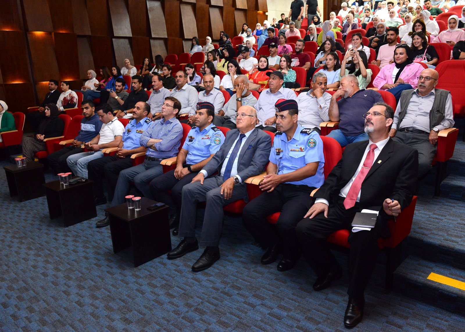 Madar Al-Saa Images 0.04383283902700774