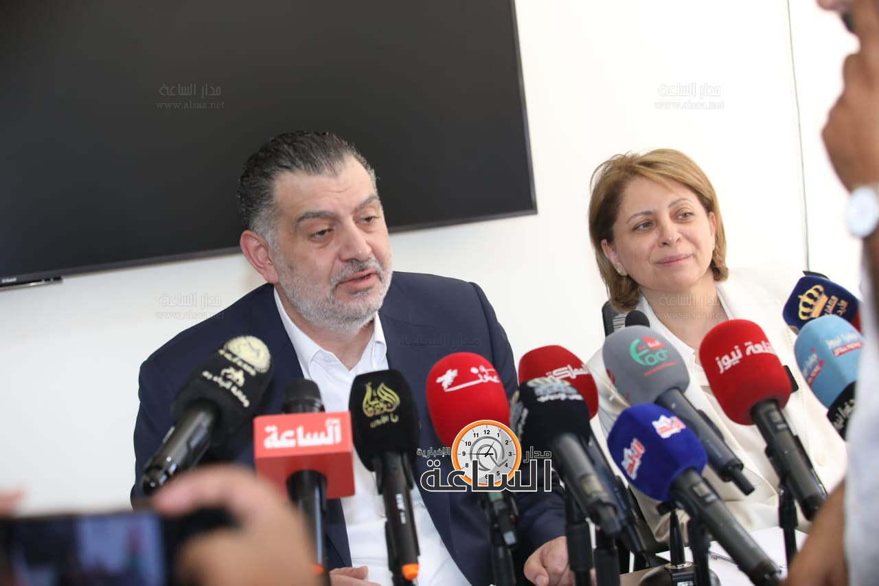 Madar Al-Saa Images 0.2222977246624427