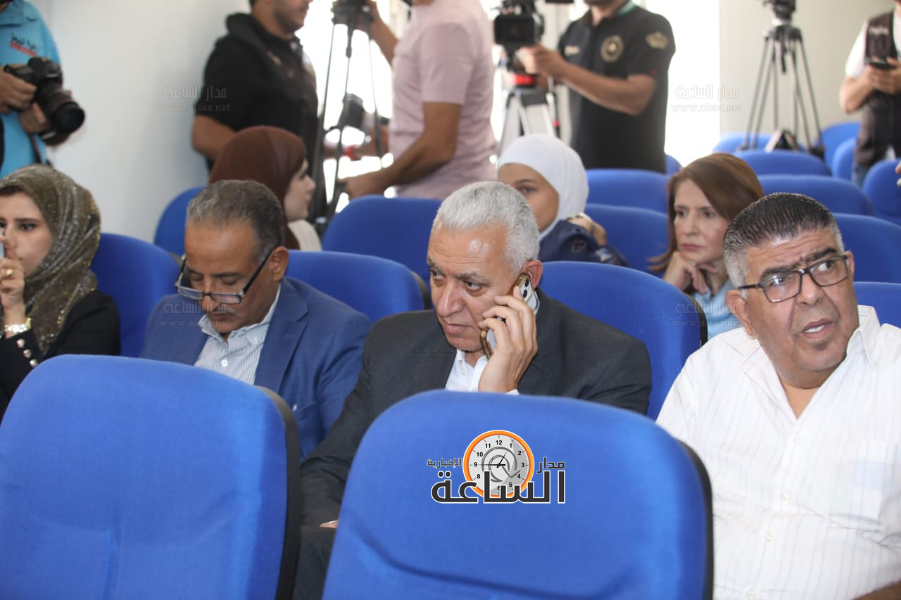 Madar Al-Saa Images 0.8217679883110629