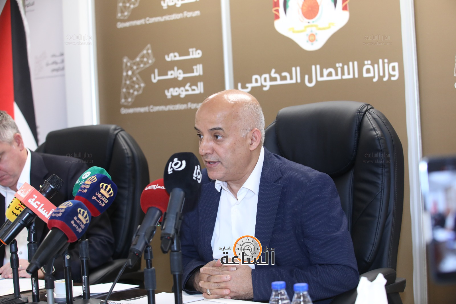 Madar Al-Saa Images 0.49673532187913305