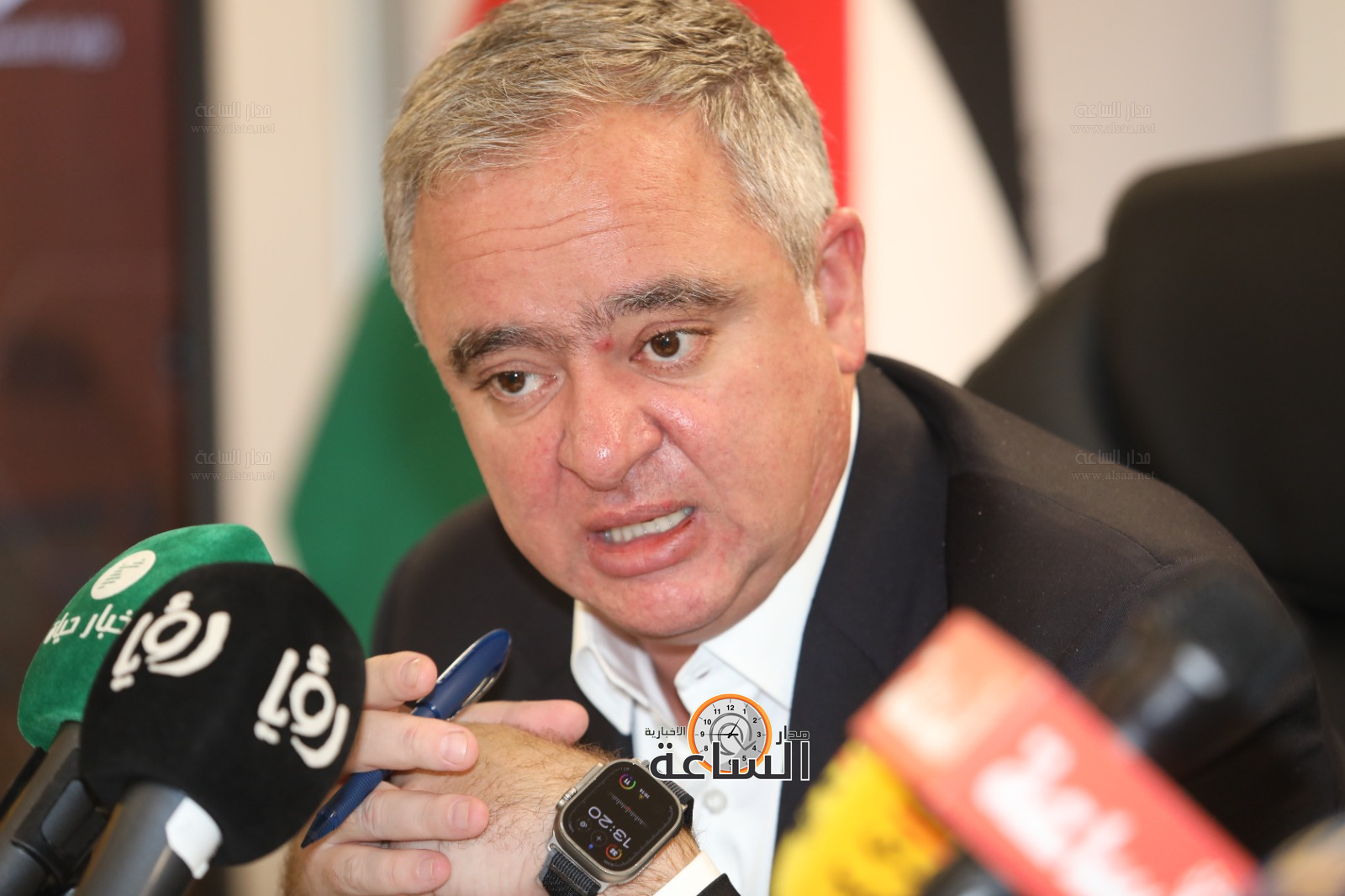 Madar Al-Saa Images 0.8241511441929299