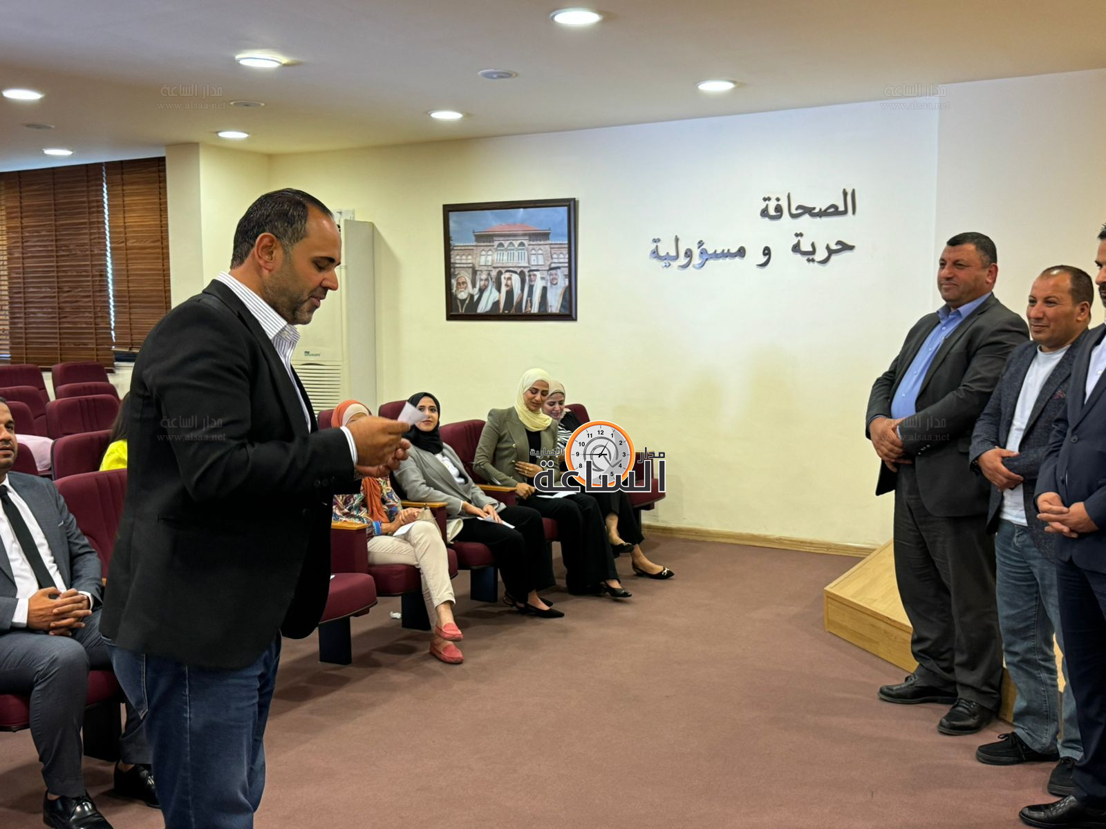 Madar Al-Saa Images 0.6179844212277996