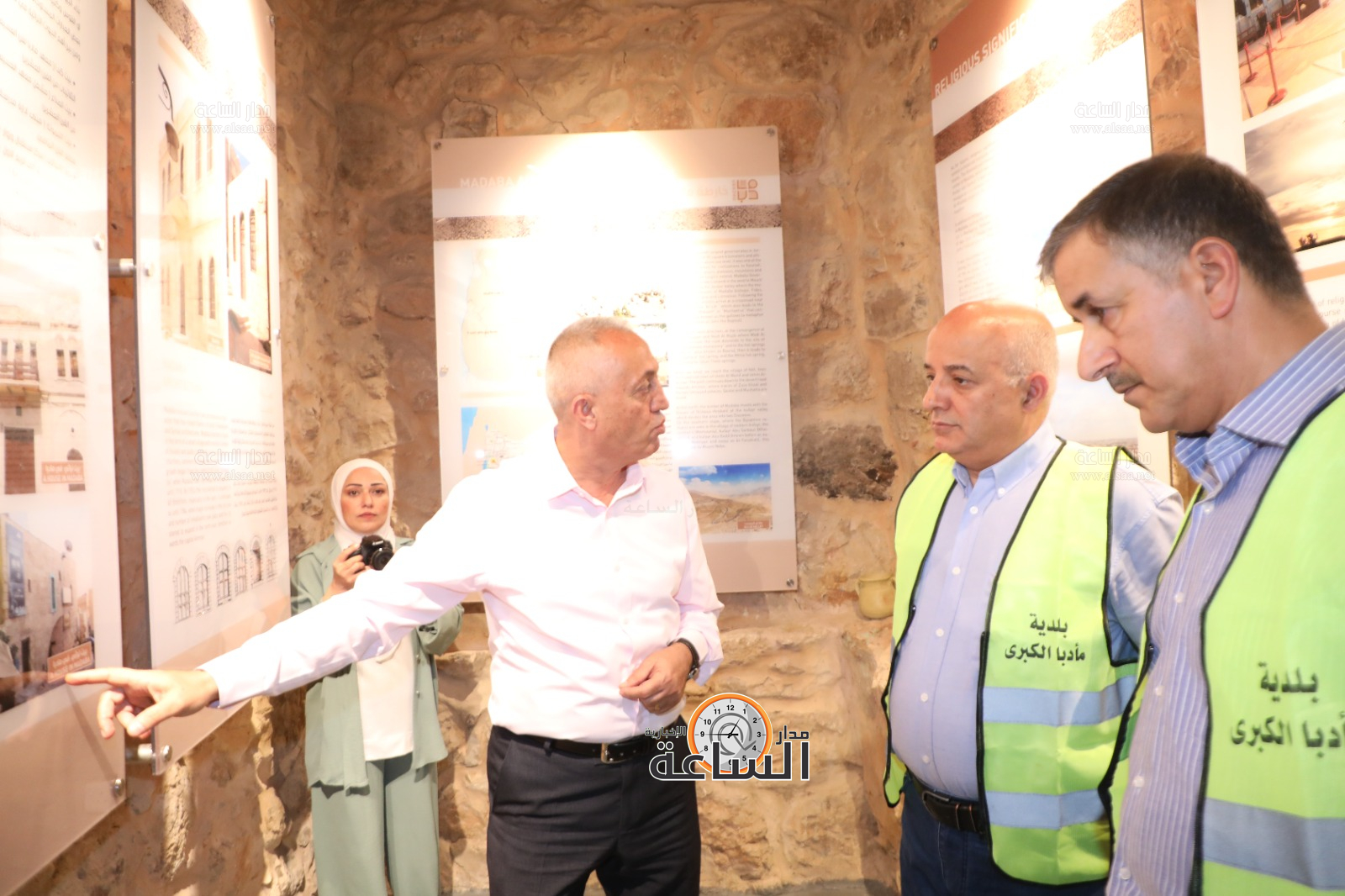 Madar Al-Saa Images 0.9859840361856236