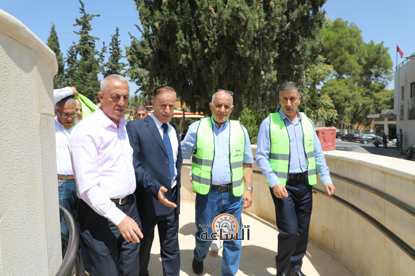 Madar Al-Saa Images 0.2500160736701651