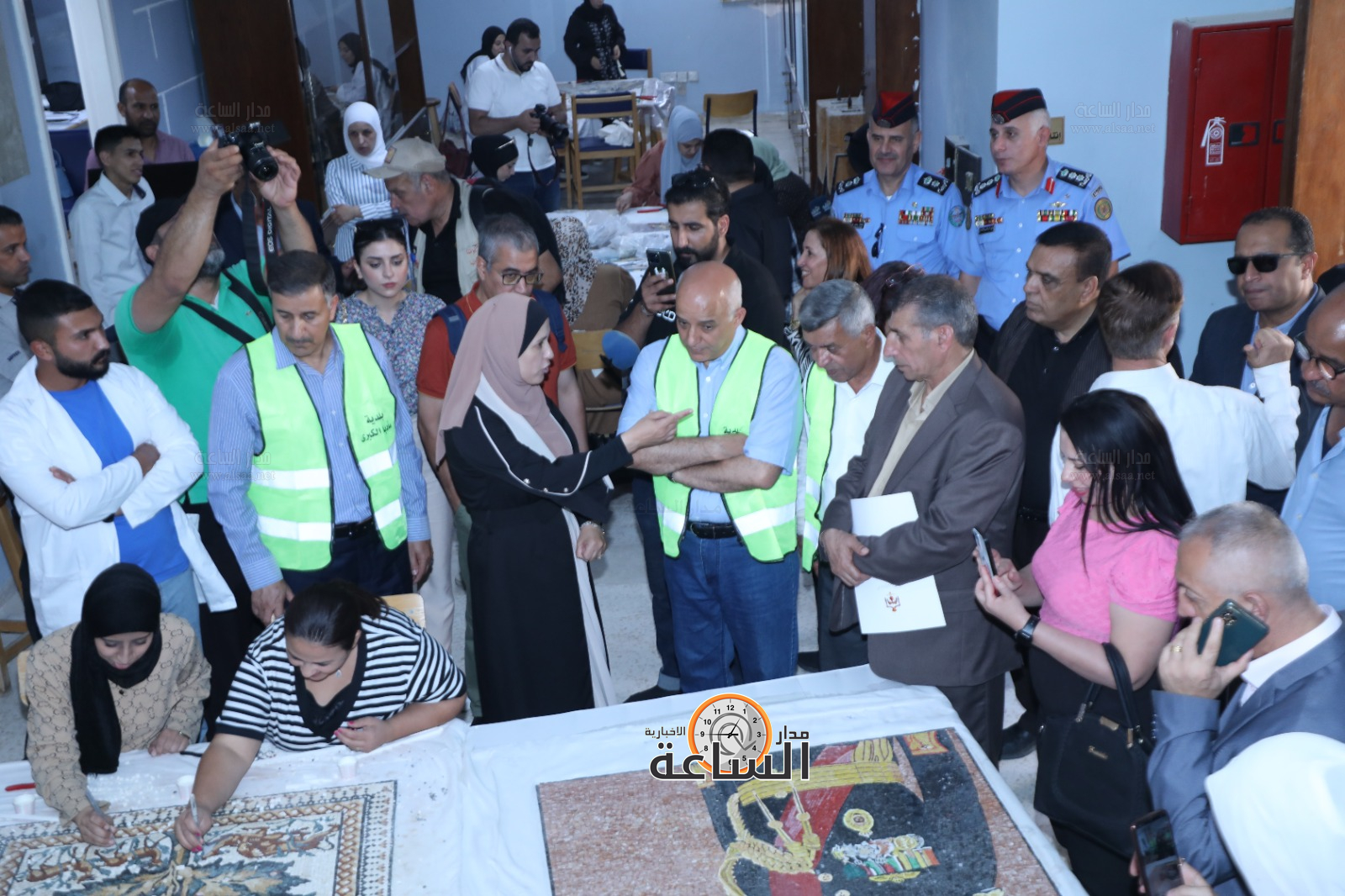 Madar Al-Saa Images 0.8135600357190607