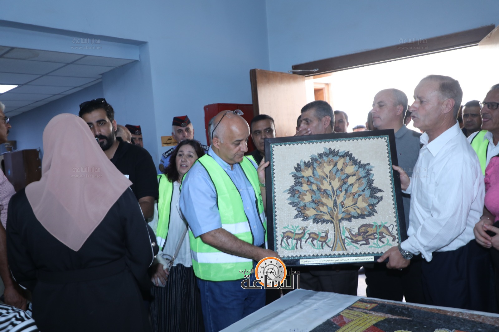 Madar Al-Saa Images 0.5865696883478879