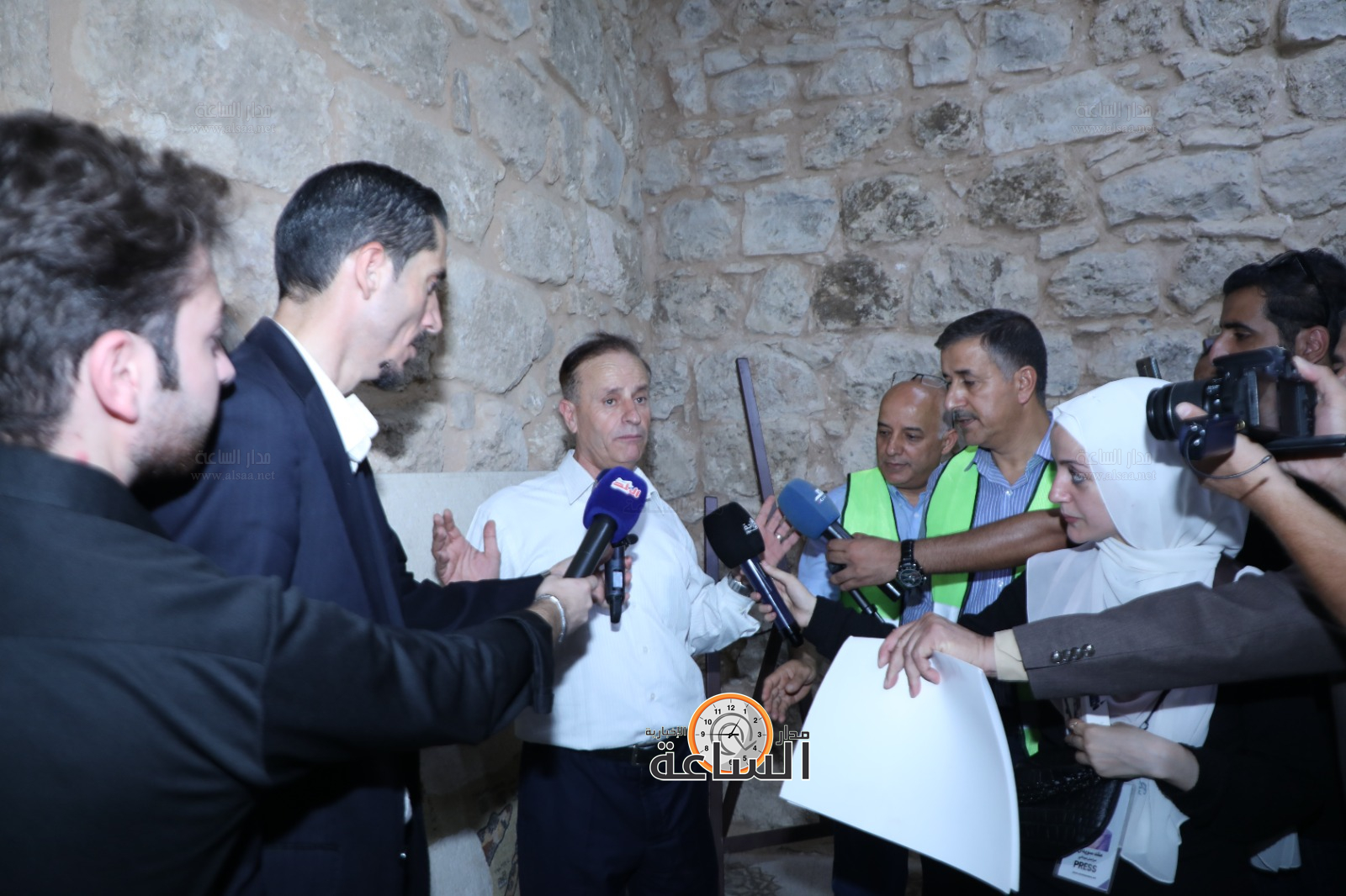 Madar Al-Saa Images 0.16665793675646268