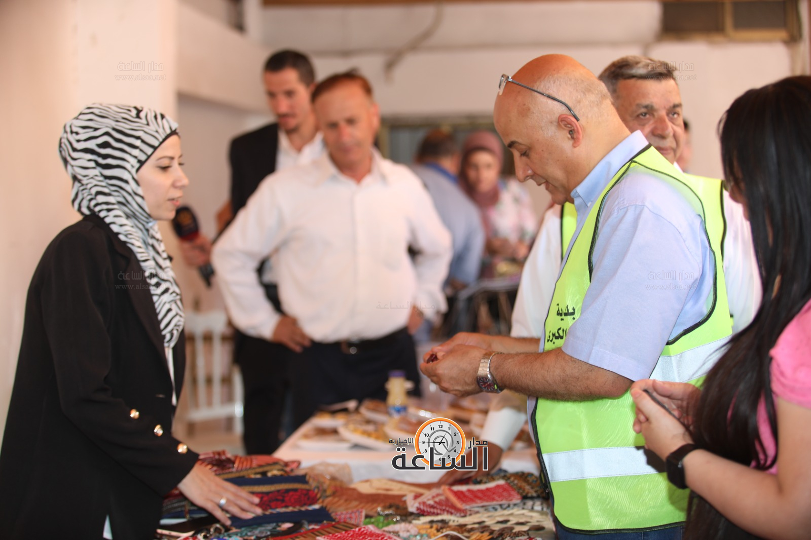 Madar Al-Saa Images 0.45744346768037625