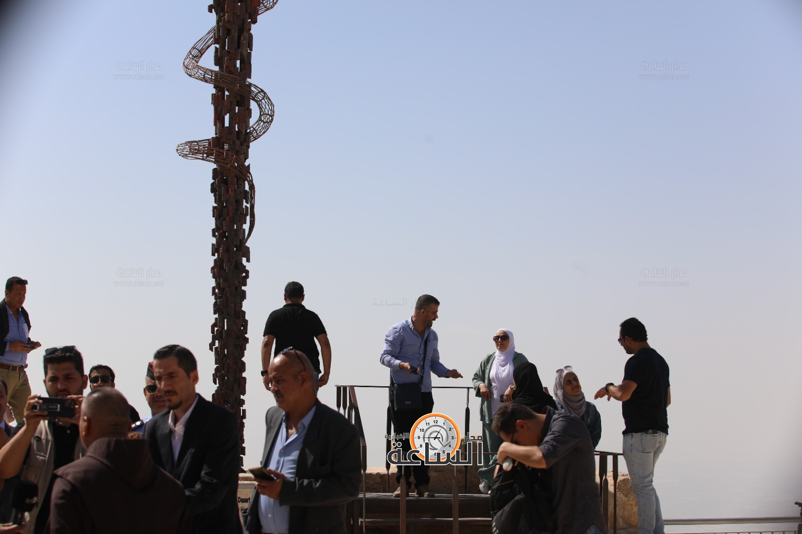 Madar Al-Saa Images 0.6985598989516142