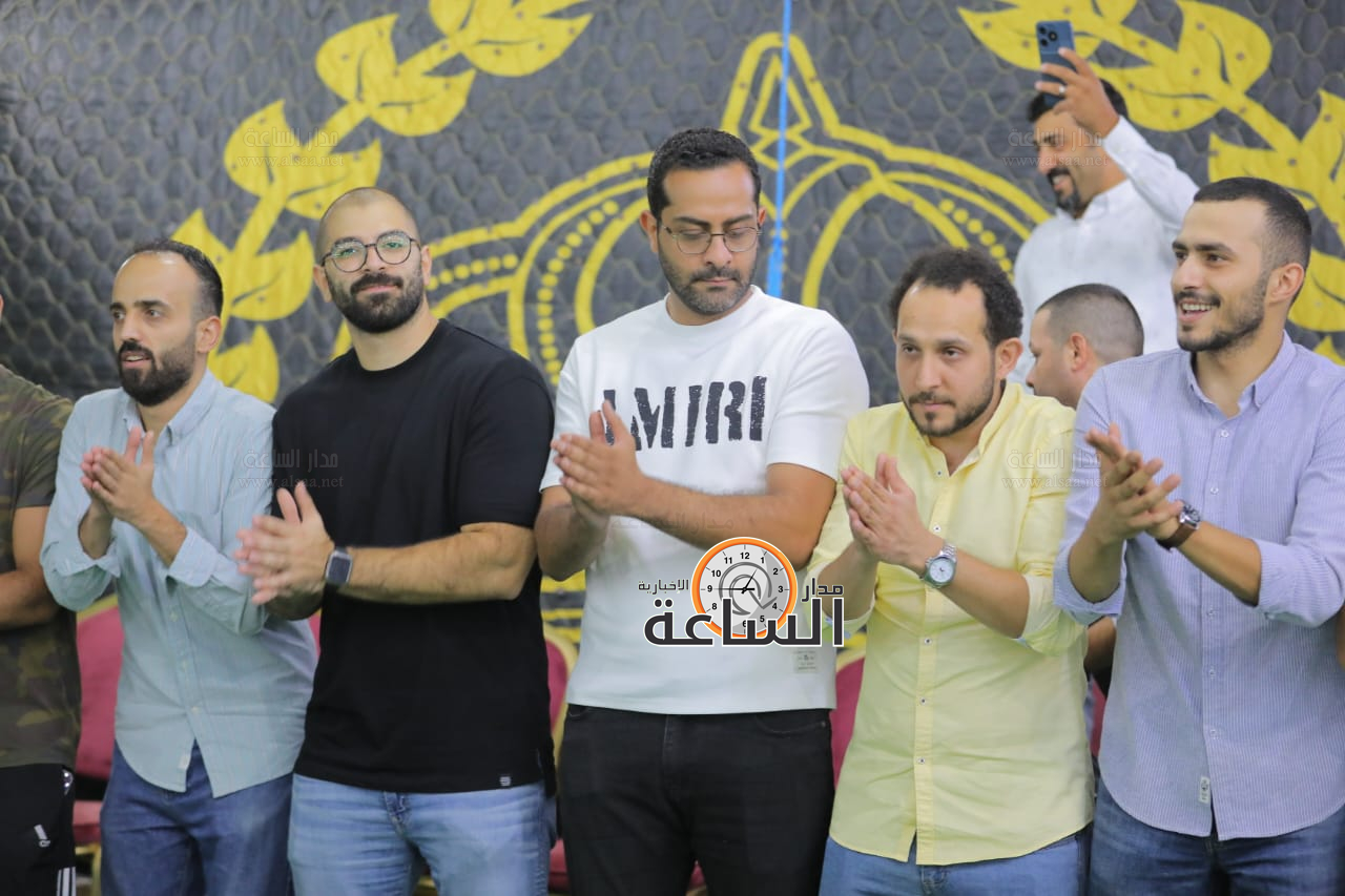 Madar Al-Saa Images 0.3582334848631006