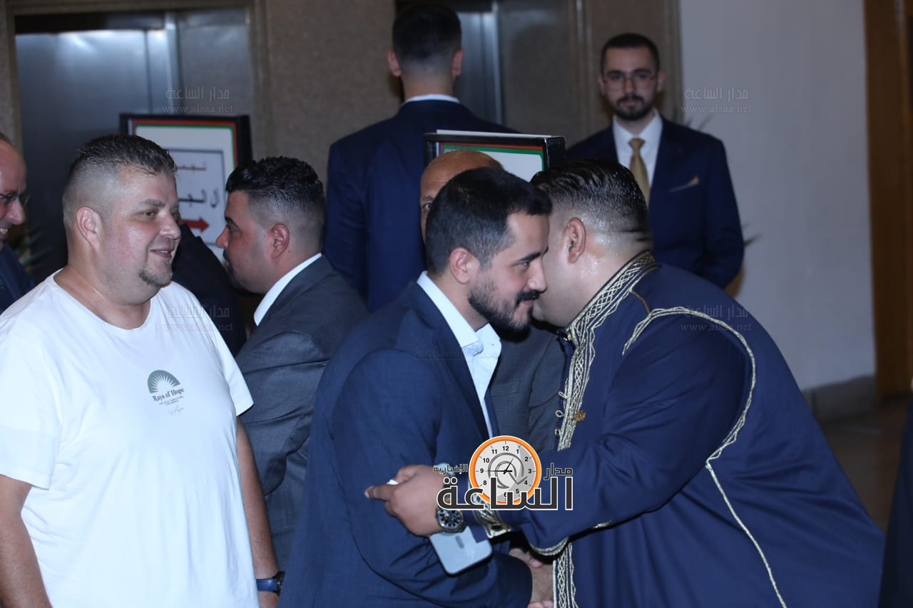 Madar Al-Saa Images 0.8676363000172436