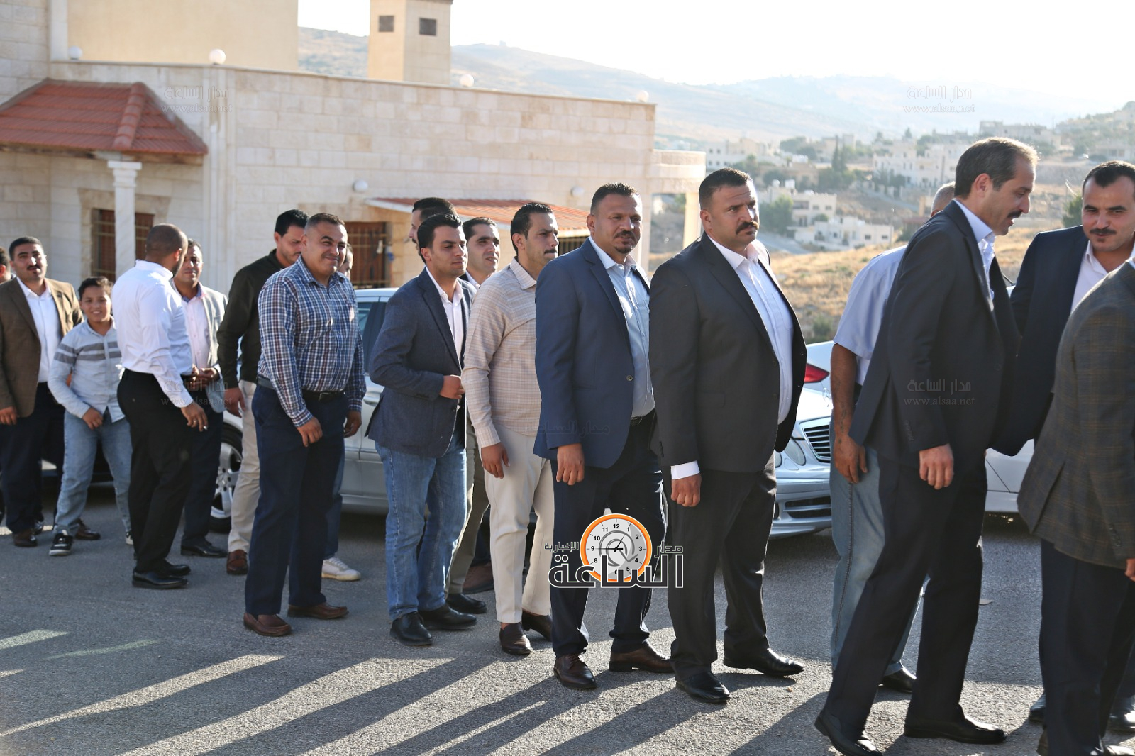 Madar Al-Saa Images 0.5627480473155537