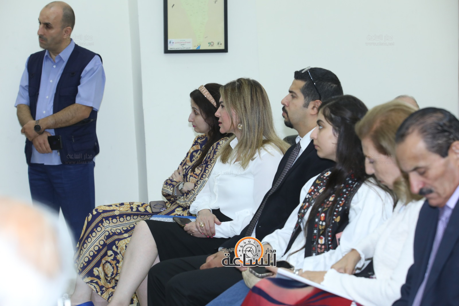 Madar Al-Saa Images 0.7445950716059981