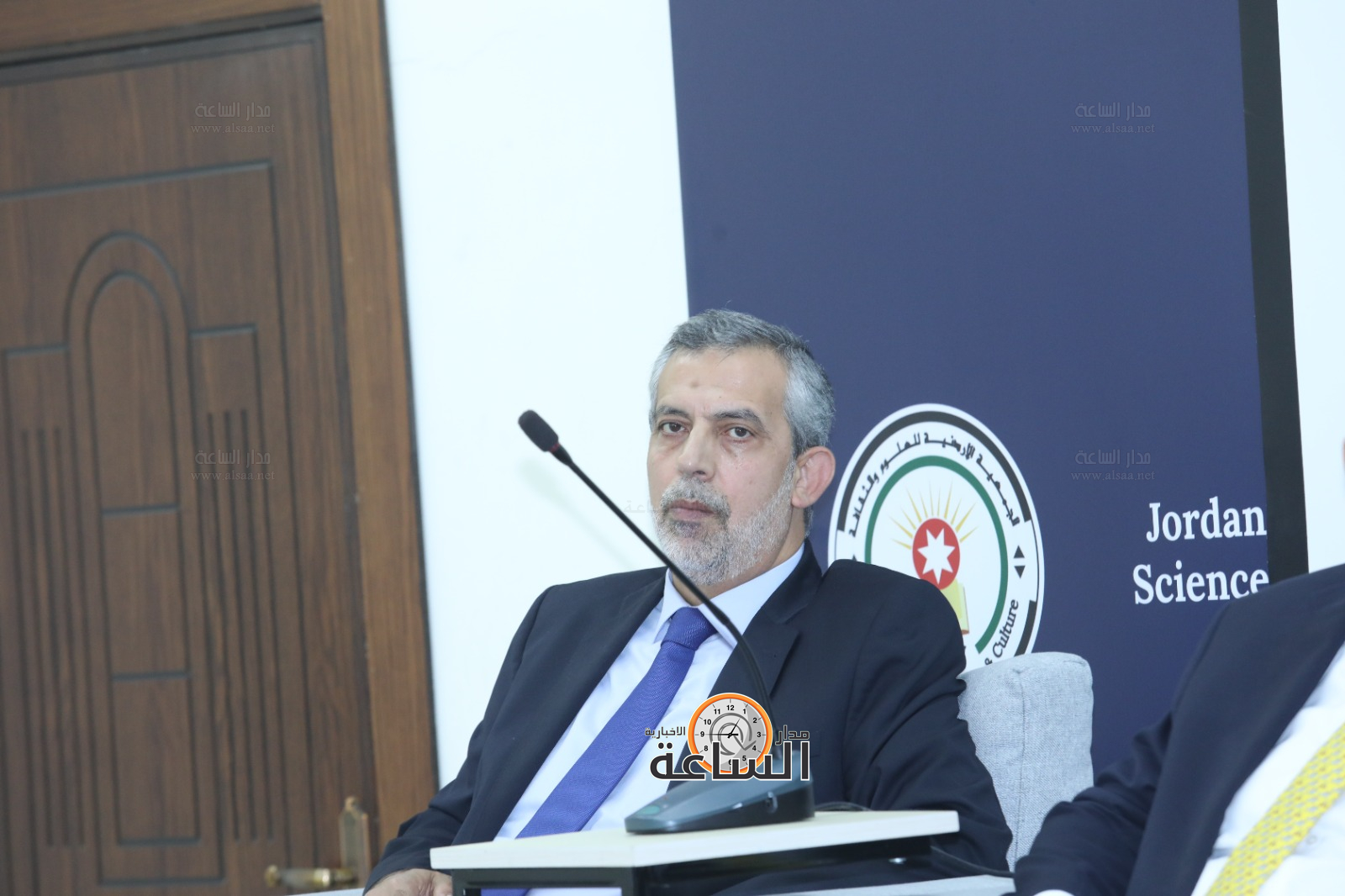 Madar Al-Saa Images 0.10563144893616605