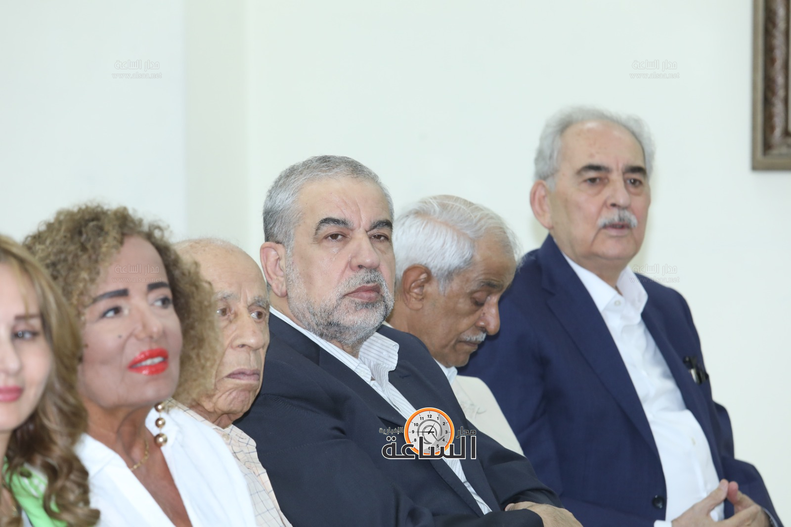 Madar Al-Saa Images 0.7619416819229887