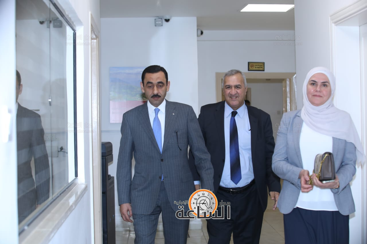 Madar Al-Saa Images 0.8963436747968143