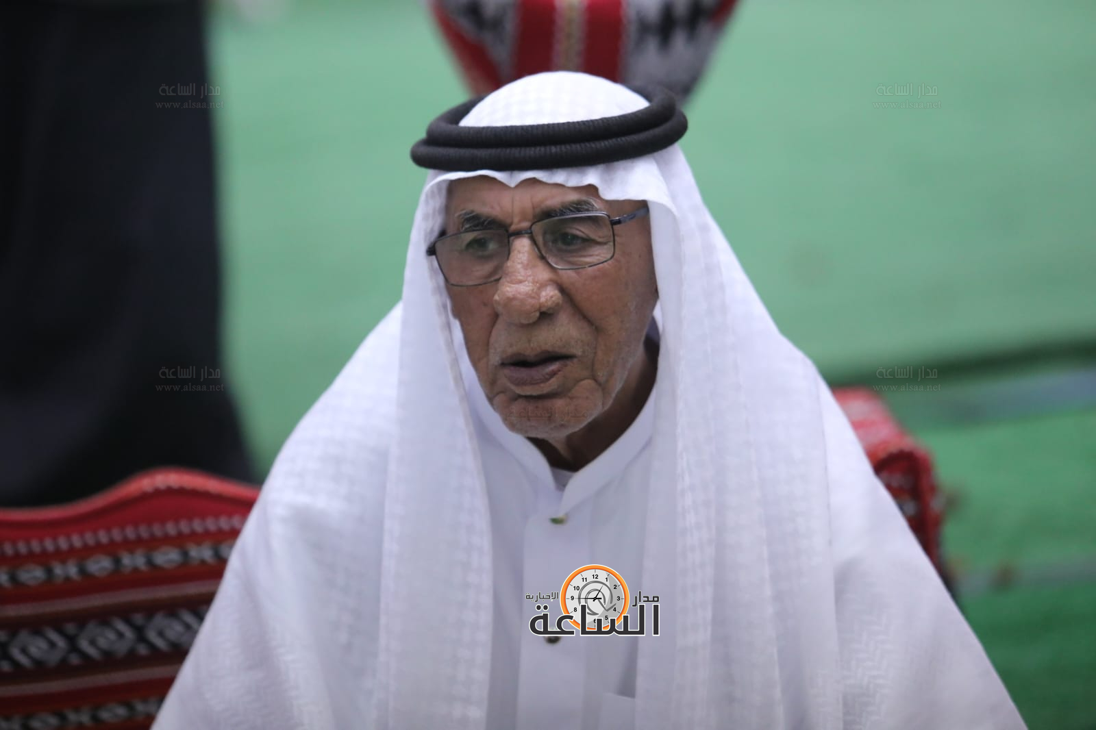 Madar Al-Saa Images 0.44307342601000377