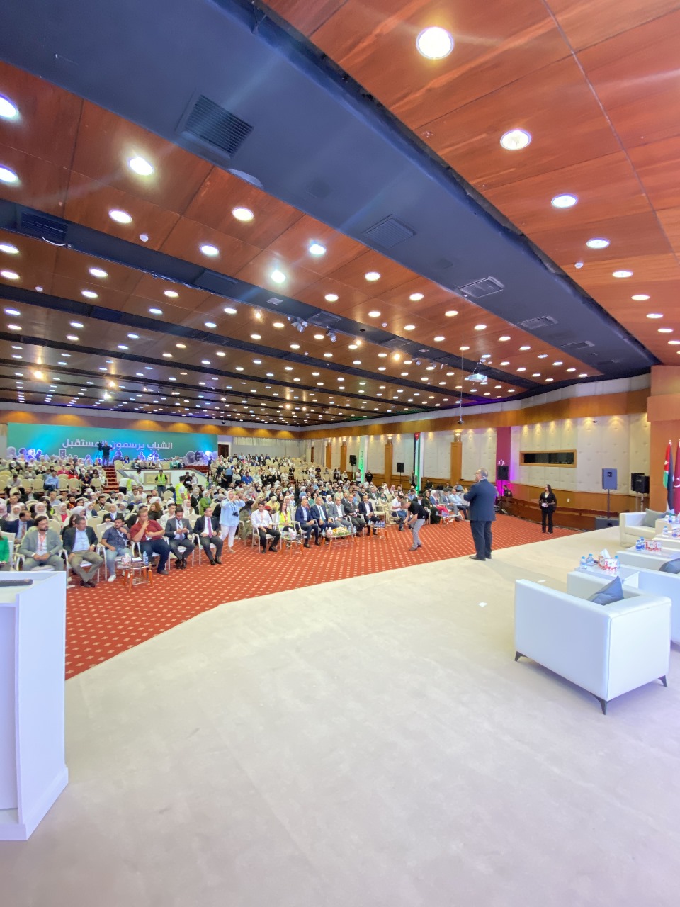 Madar Al-Saa Images 0.057140109913526915