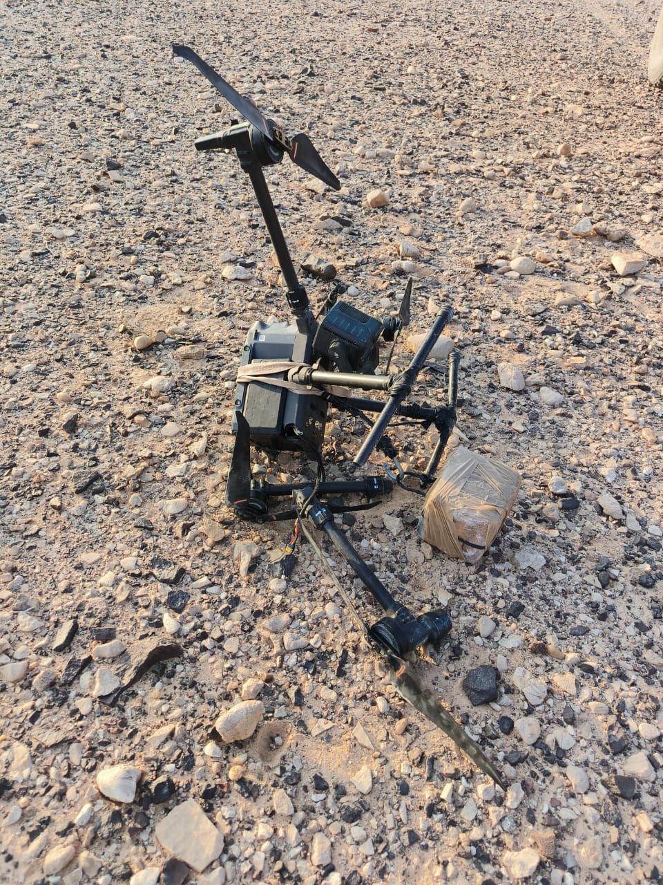 Madar Al-Saa Images 0.9865953062657129