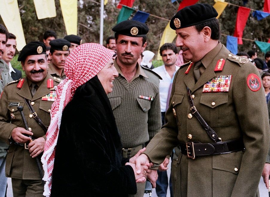 Madar Al-Saa Images 0.07038991696075647