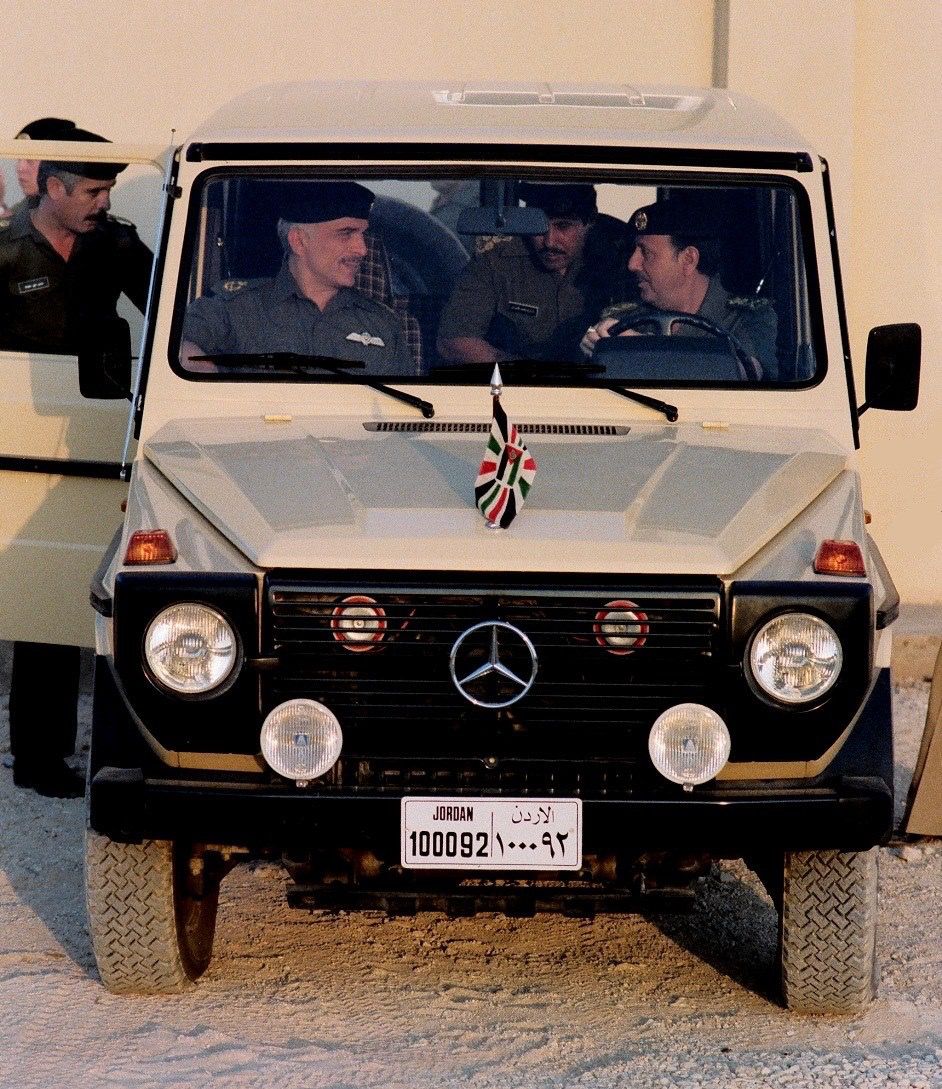 Madar Al-Saa Images 0.2410927767927411