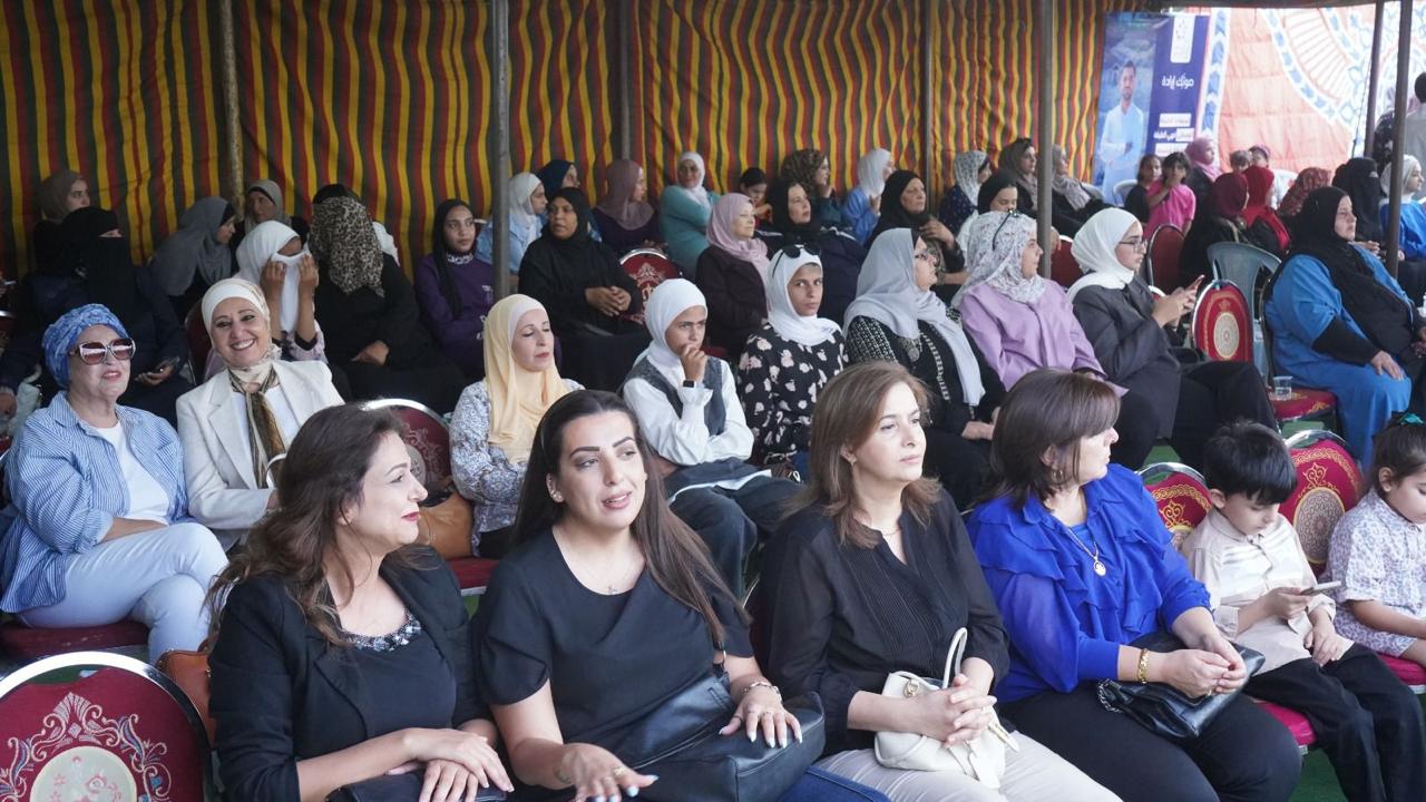 Madar Al-Saa Images 0.023907290585971852