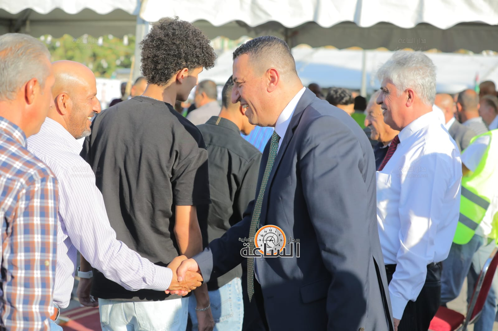 Madar Al-Saa Images 0.19505588052268186