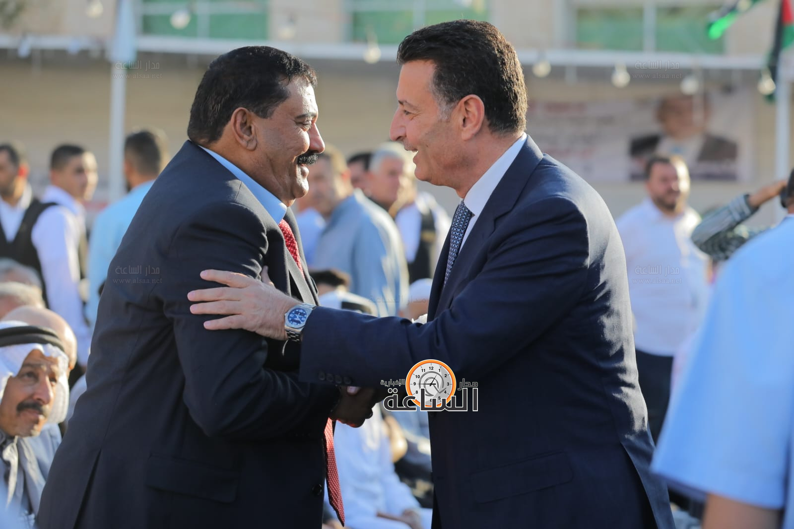 Madar Al-Saa Images 0.8140039839242821