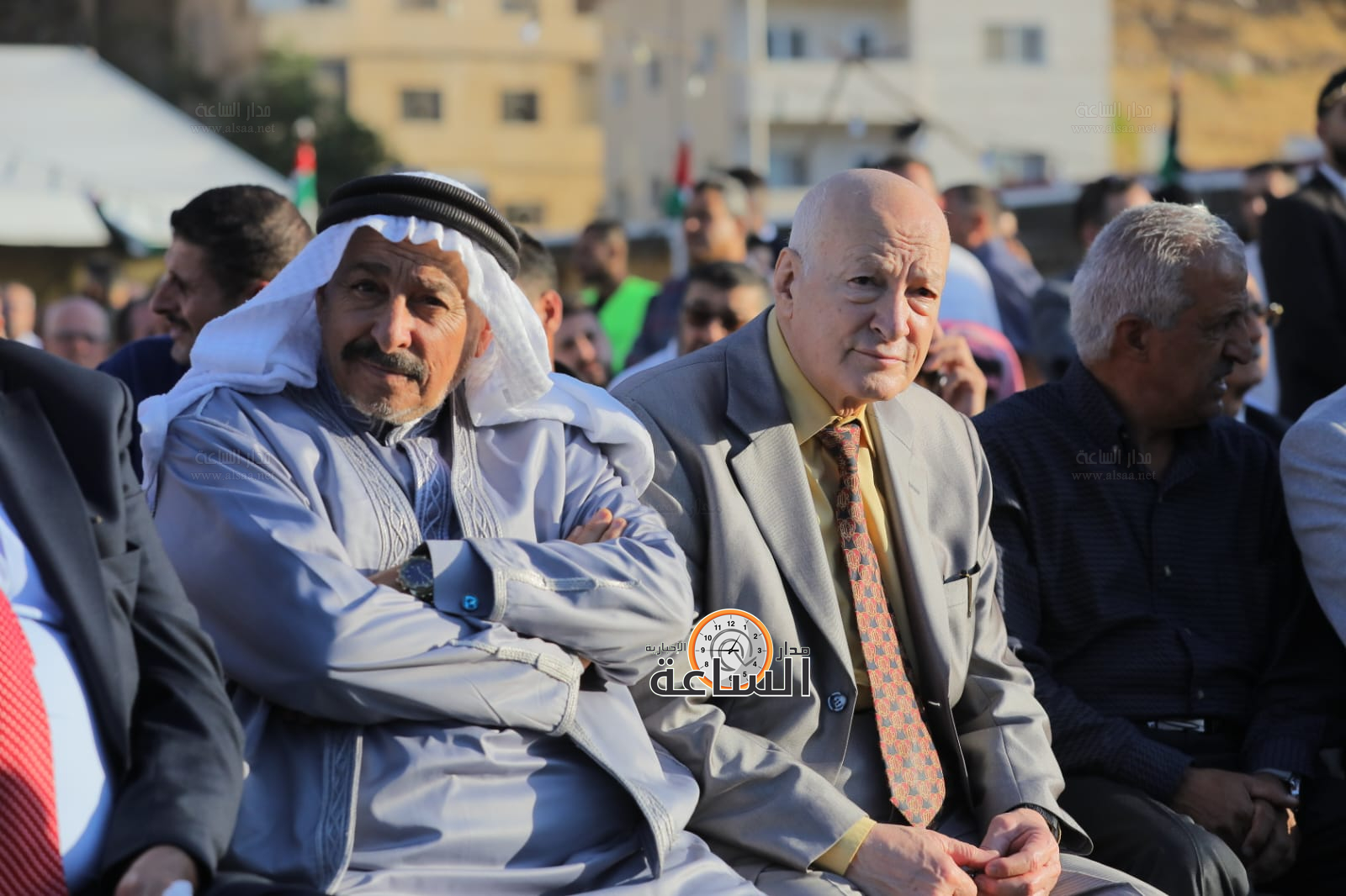 Madar Al-Saa Images 0.15559684146245822