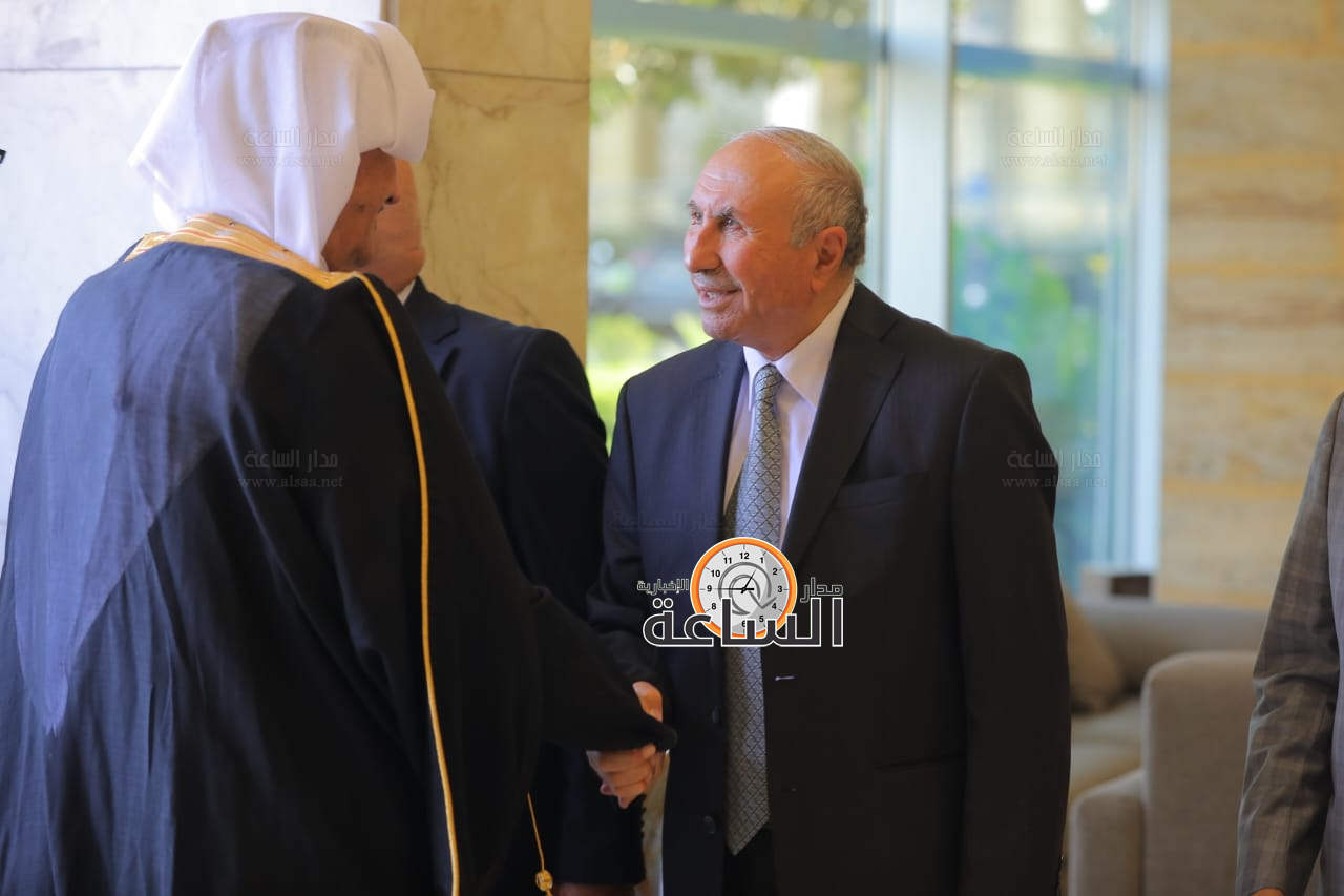 Madar Al-Saa Images 0.030503317927185636