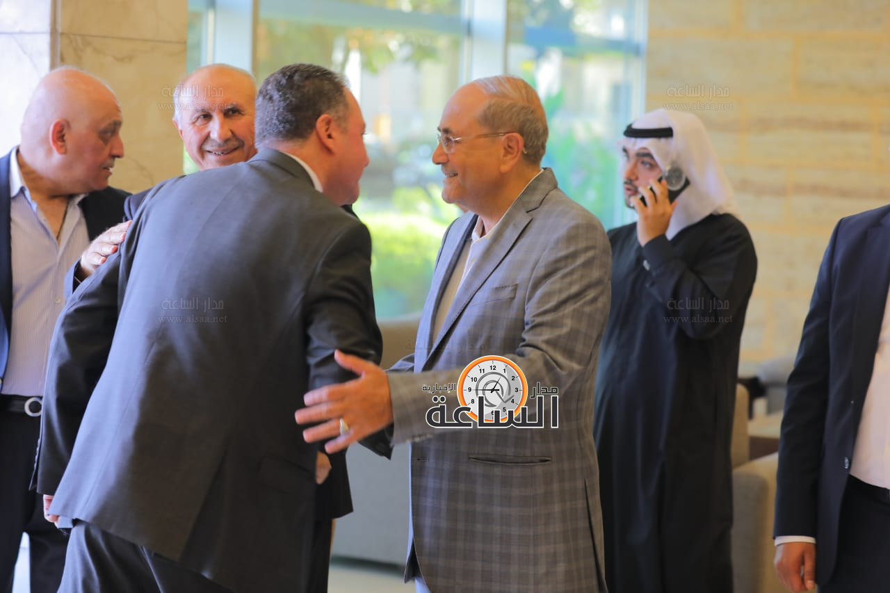 Madar Al-Saa Images 0.1477911407744692