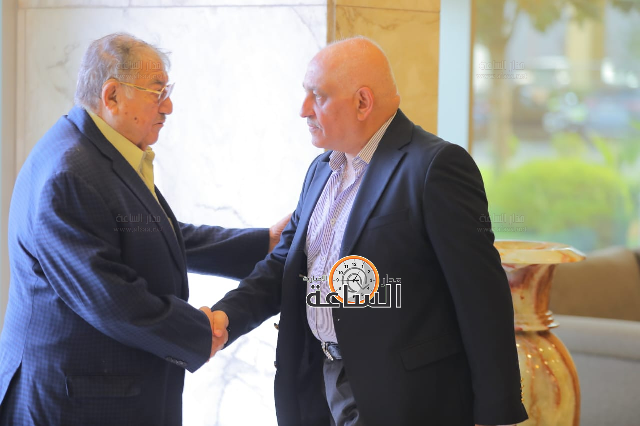 Madar Al-Saa Images 0.06512530469828692