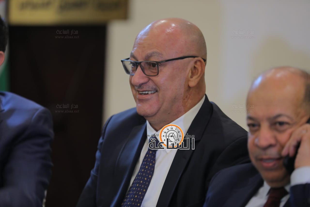 Madar Al-Saa Images 0.606943162390212