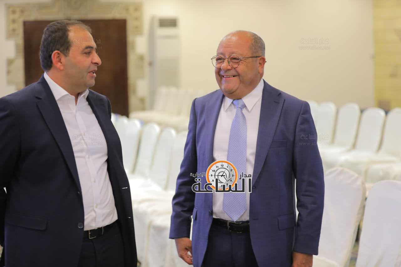 Madar Al-Saa Images 0.17216109972518656