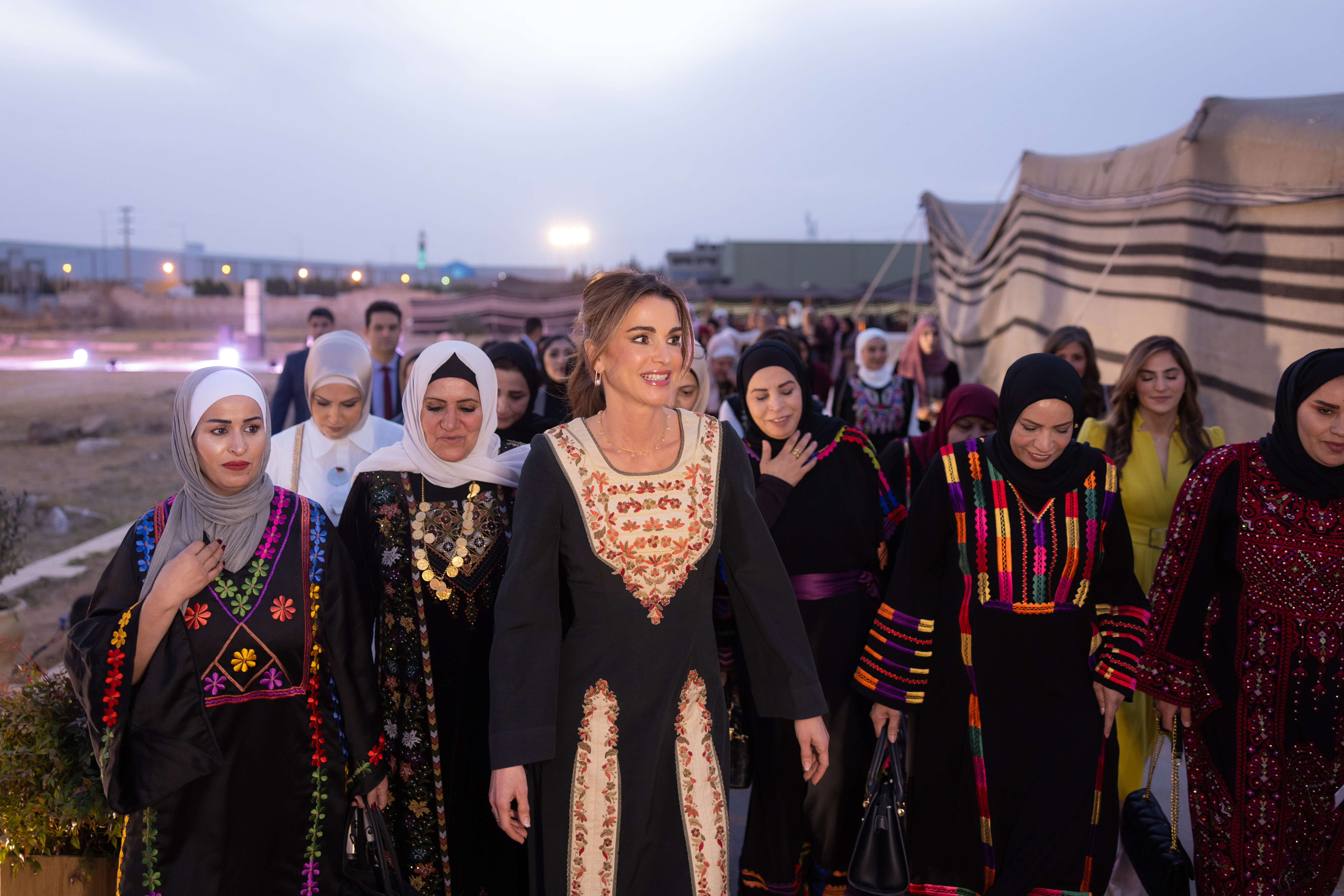 Madar Al-Saa Images 0.24409986955033647