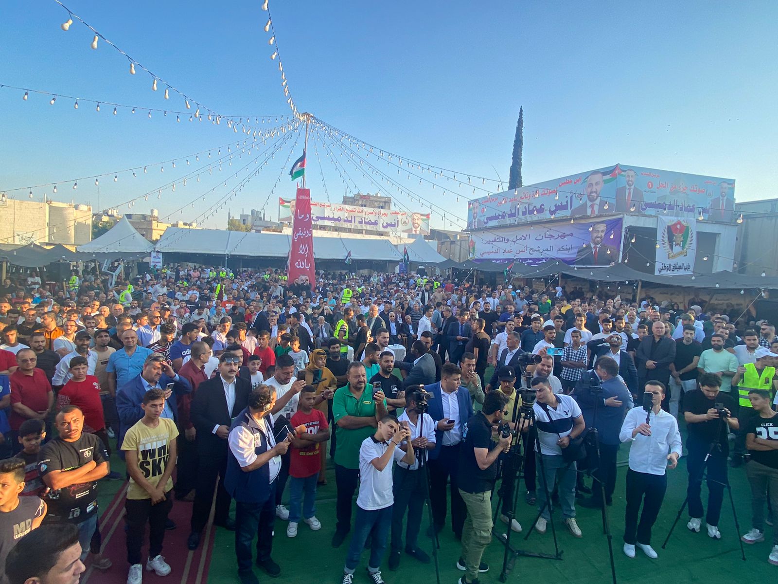 Madar Al-Saa Images 0.48302063589481703