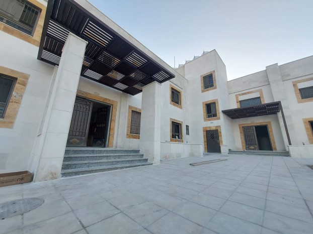 Madar Al-Saa Images 0.2764039073612199