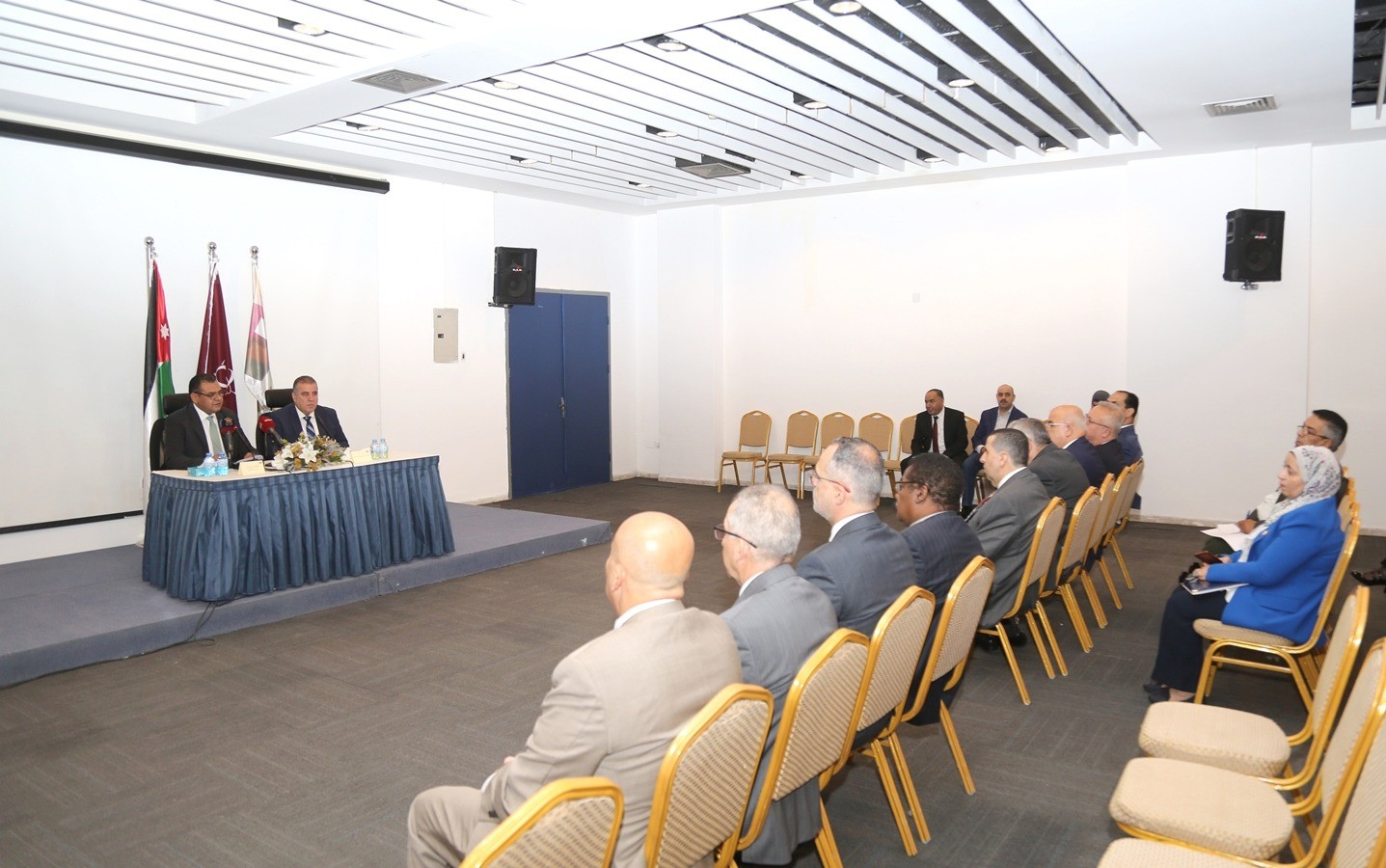 Madar Al-Saa Images 0.5594520802746052