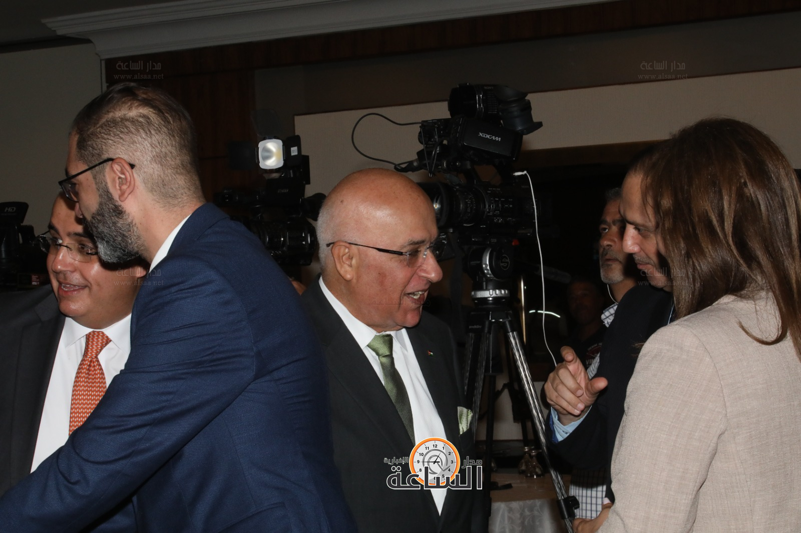 Madar Al-Saa Images 0.7396167659357917