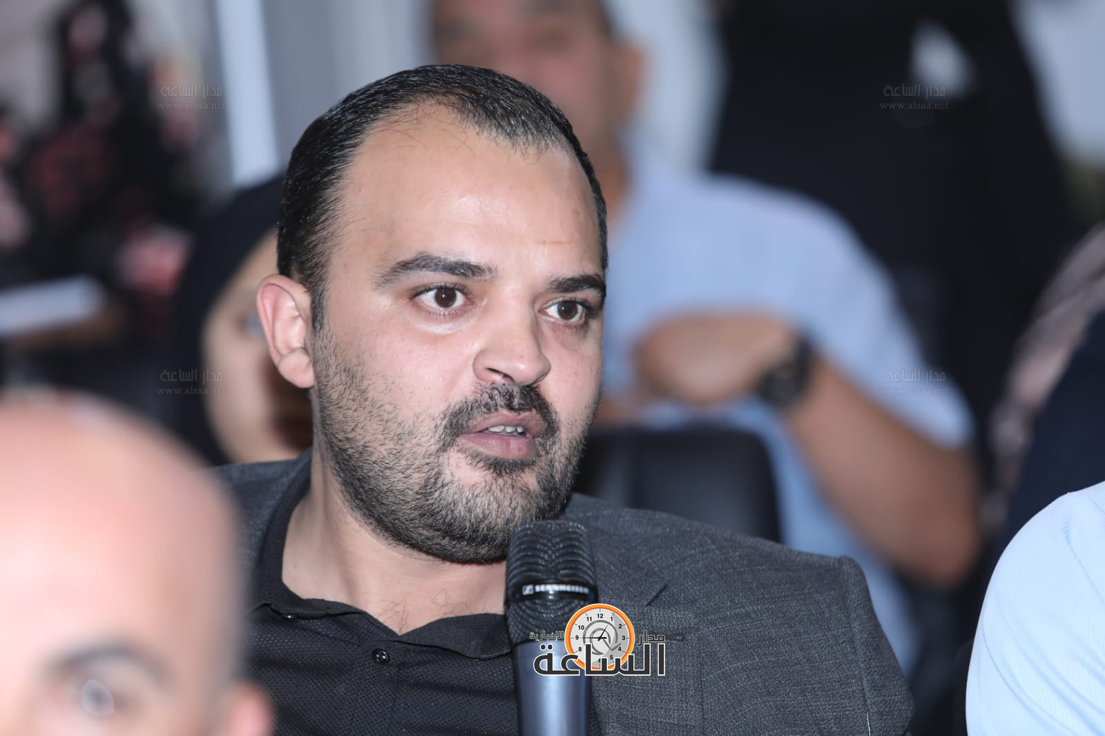 Madar Al-Saa Images 0.8254404252265835